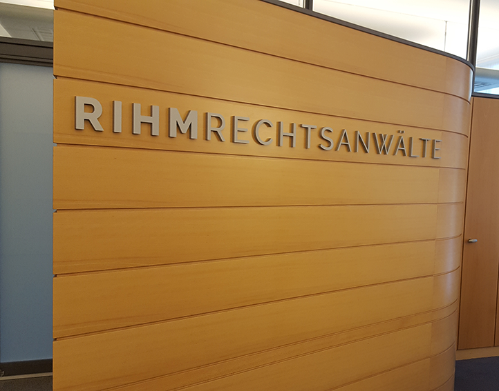 Gebäudebeschriftung, Rihm Rechtsanwälte